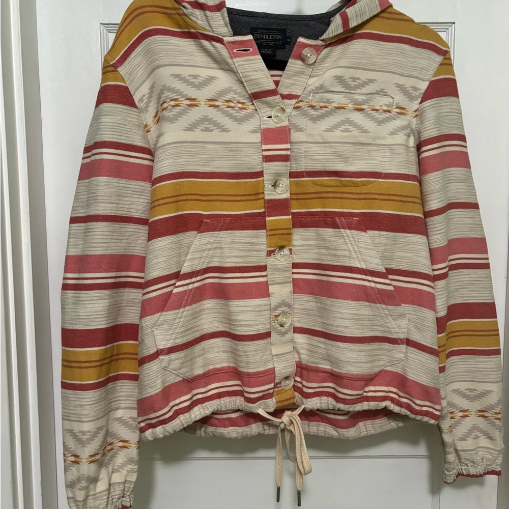 Women’s Pendleton small hooded long sleeve jacket/shirt